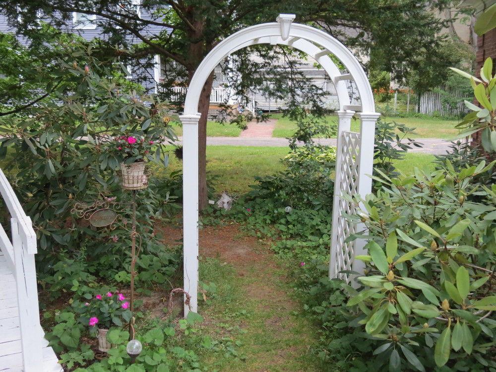 Silver Fountain Inn Довер Экстерьер фото
