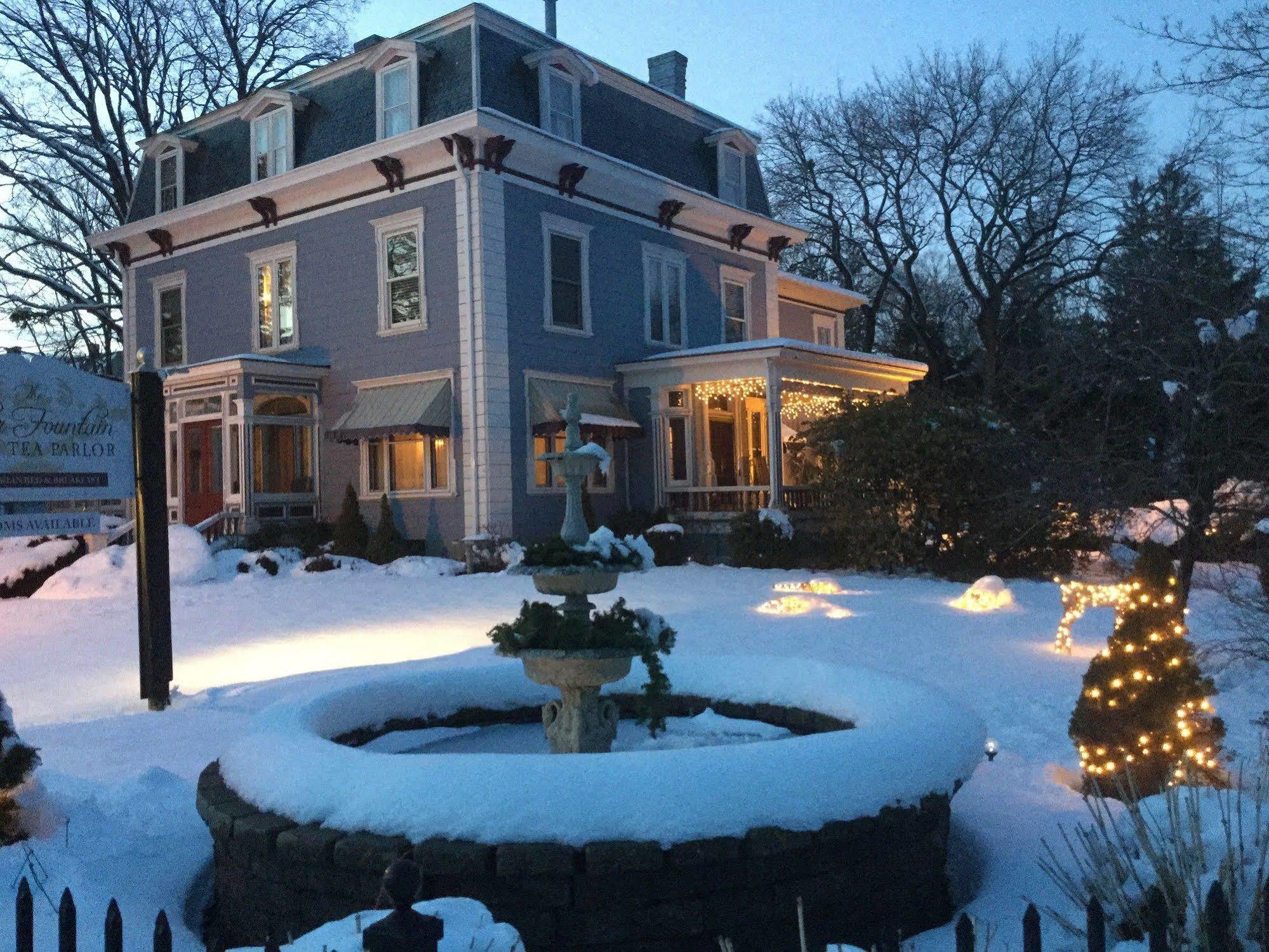 Silver Fountain Inn Довер Экстерьер фото